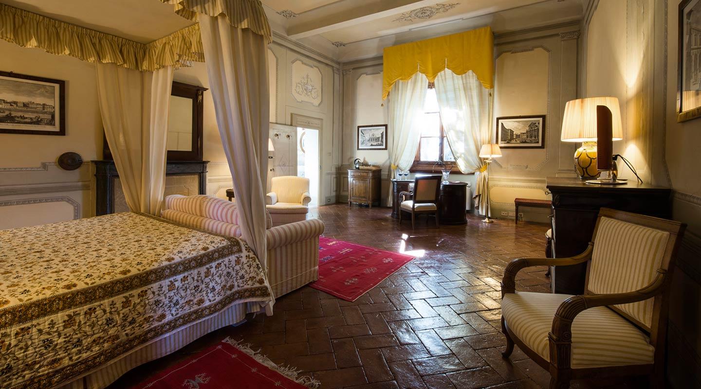 Villa-il-Poggiale-Camera-Tuscan-Hill-01