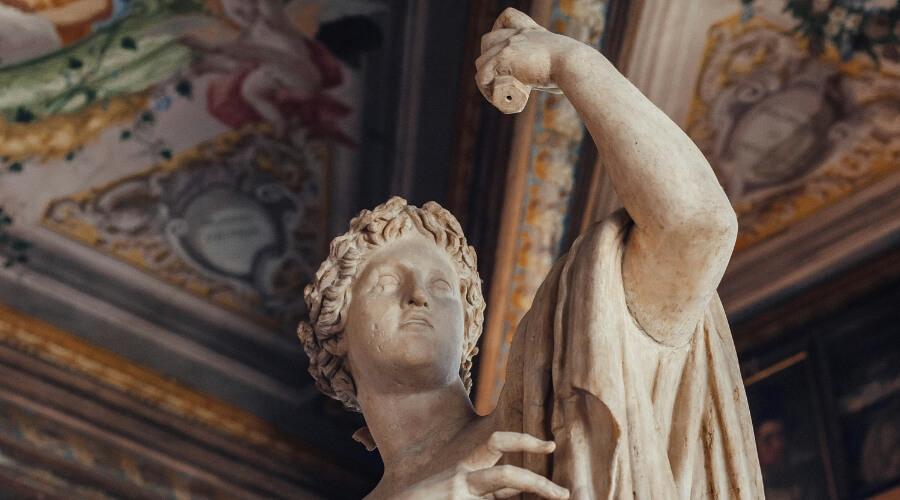 Divina Simulacra - Masterpieces of classical sculpture