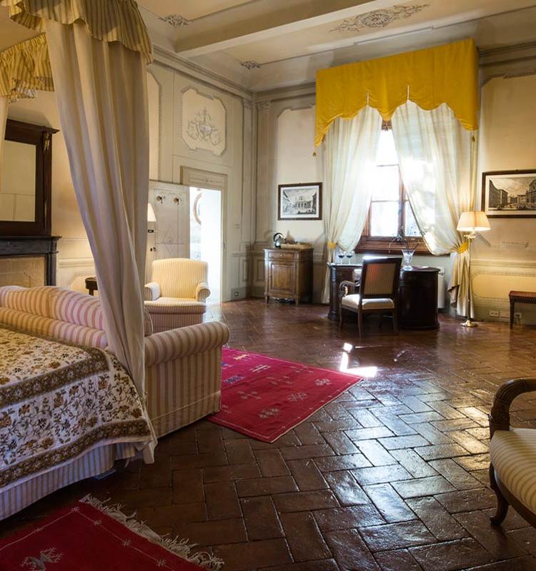Villa-il-Poggiale-Camera-Tuscan-Hill-01